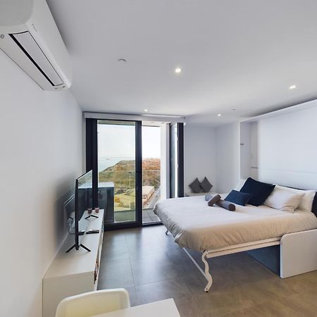 Luxury Sunrise Beach And Oceanview Room With Balcony Gibraltar Exterior foto