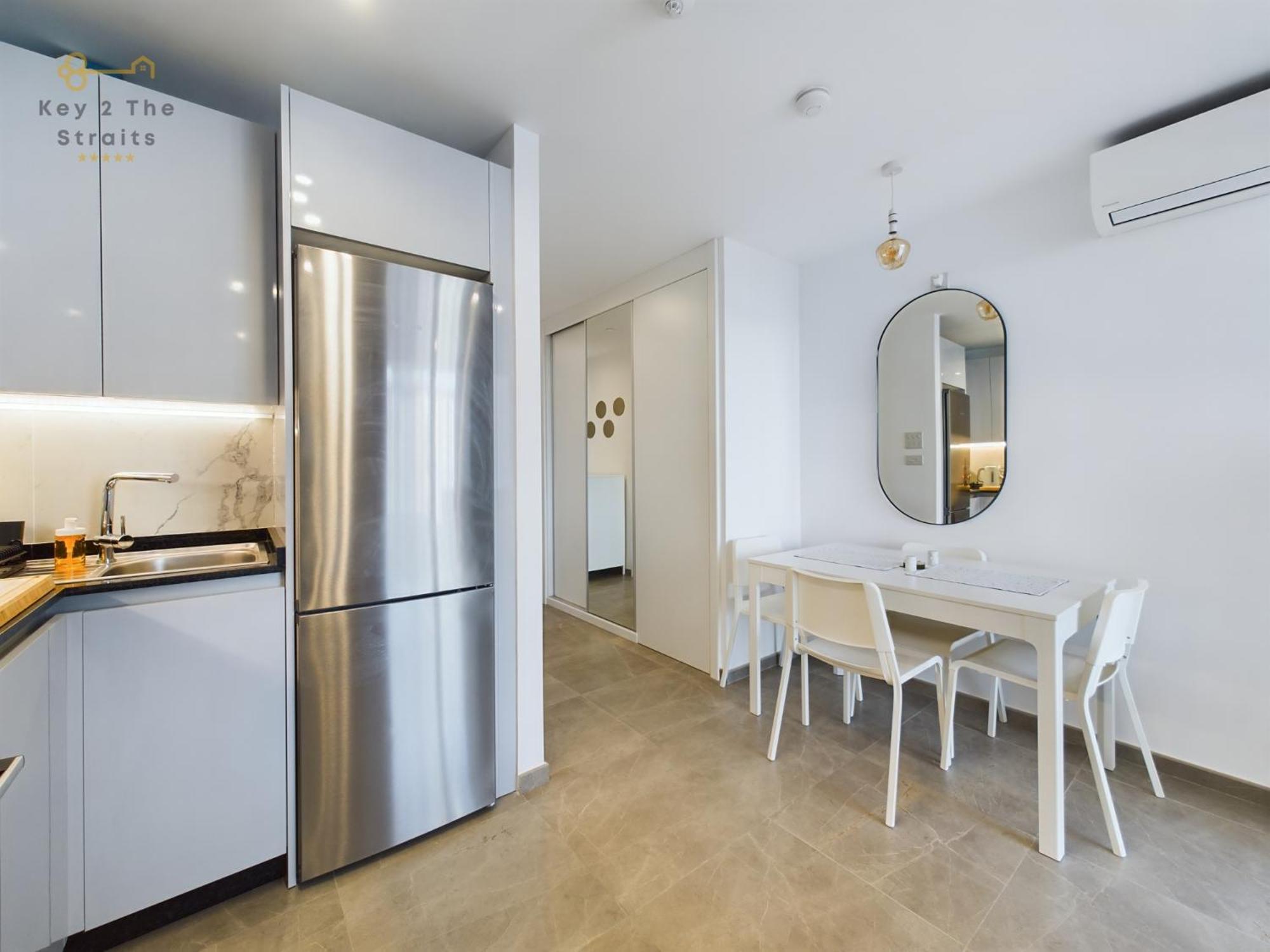 Luxury Sunrise Beach And Oceanview Room With Balcony Gibraltar Exterior foto